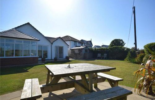 4 Bed in Trevone oc-p00863 - Photo 1