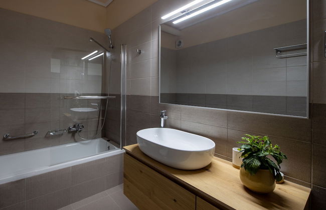 Searocks Exclusive Villas Resort - Photo 23