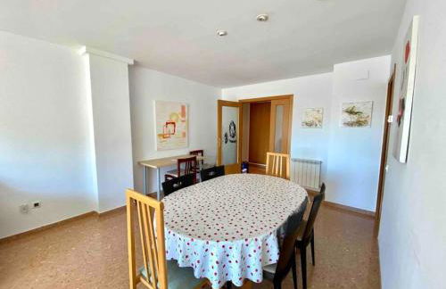 Big Family Terrassa Parking and noise free - Photo 33