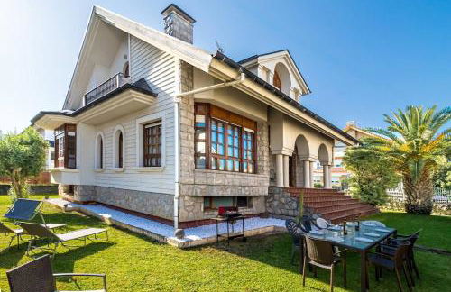 Chalet con Jardín junto a la Playa de Berria - Foto 20