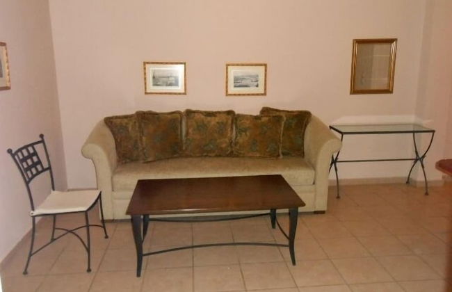 Lambrinos Suites - Photo 21