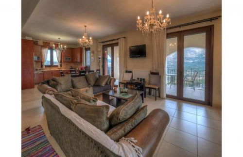 Amazing Villa Amare with stunning views - Photo 11