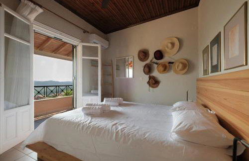 Nios House Panoramic Cottage - Photo 11