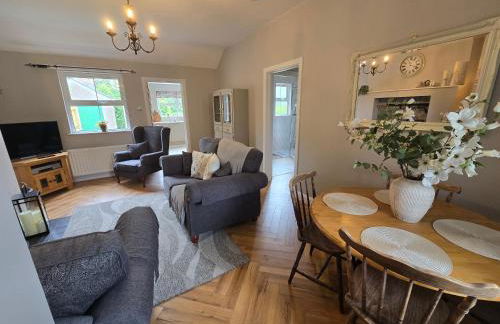 Newly Renovated Country Cottage - Foto 25