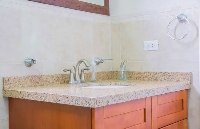 New Kingston Guest Apt at Sonoma Estate - Foto 11