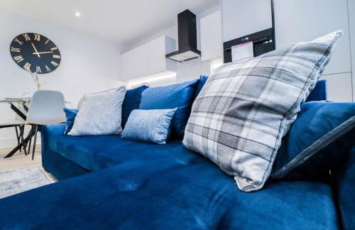 The Wycombe Pad - 2BR Ground Floor Apt with A Private Entrance & Free Secure Underground Parking - Foto 73