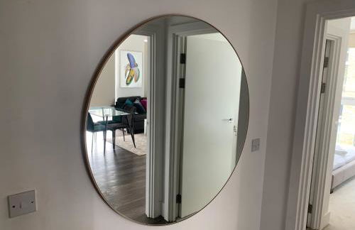 Modern 2 bedroom Apt with easy access to Central London, O2, Excel centre and Parking - Foto 38