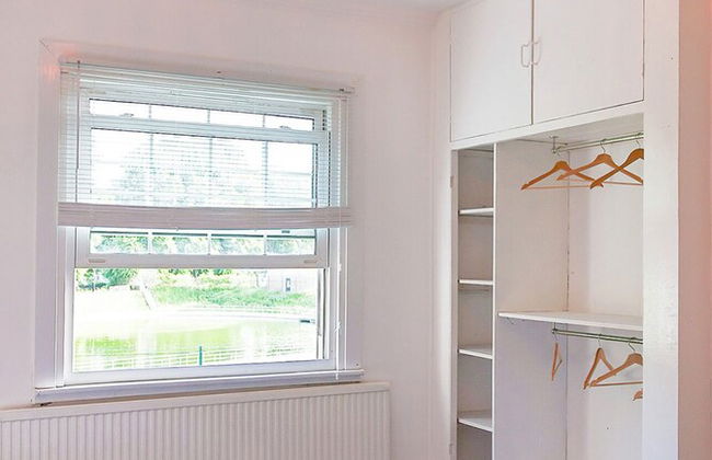 Cozy 4-bed Cottage Garden Walk to River Thames - Foto 3