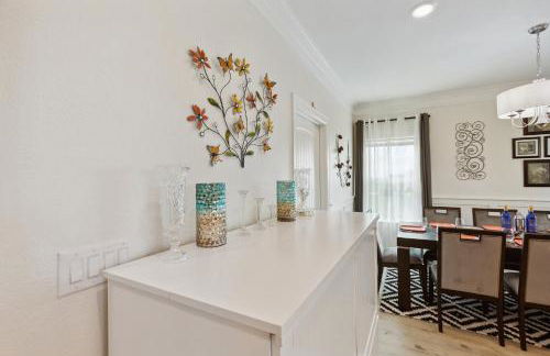 Cozy 3 Bedroom Family Beach Home in Galveston - Photo 12