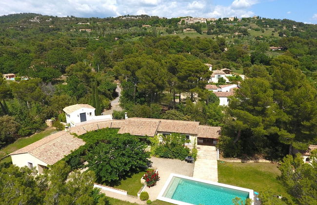 Holiday Home in Tourtour With Private Pool - Foto 28