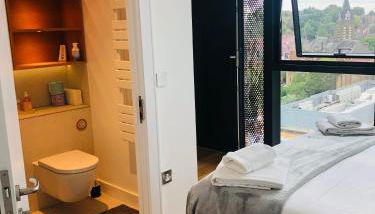 Luxury 2 bedroom apartment 20 min from central London - Foto 3