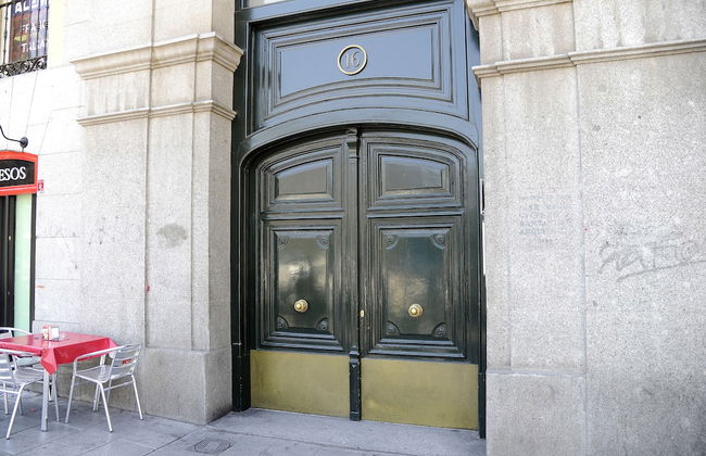 Mola! Suites - Photo 32