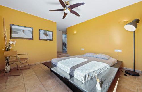 The beauty of Cala Tamarit - Foto 30