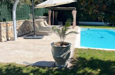 jolie appartement avec piscine - Foto 17