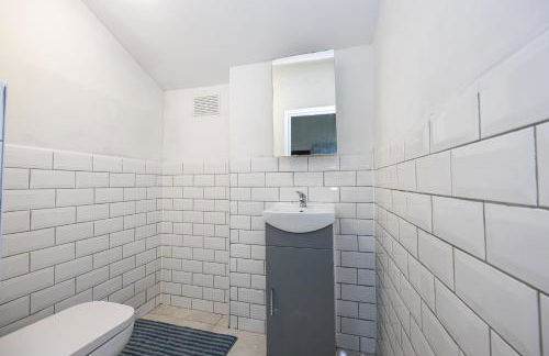 Modern 3BR House in Manchester, Ideal for Families, Sleeps 7 - Foto 34