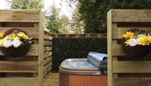 Cear 2- Private Hot Tub- Perth-Pet Friendly Lodge - Foto 4