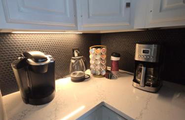 The Fairview - North of Boston Furnished Home - Foto 13