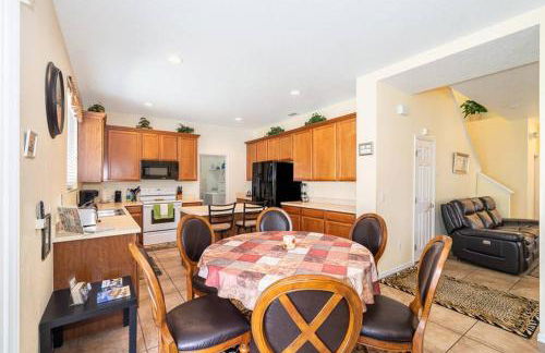 Vacation Villa with Private Fenced Pool & Spa - Foto 26