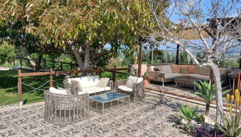 Finca Vista El Montanes - Photo 3, Garden view