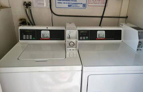 Sunset and Beach view apartment 402 - Photo 18