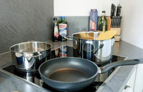 Lumen Homes - Design-Apartment nahe Audi und Altstadt, 3 Zimmer, über 100 m2, Balkon - Photo 28