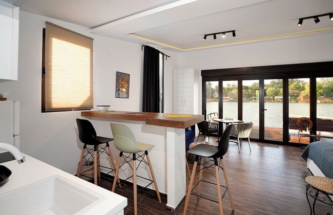 Beach House Belgrade - Photo 3