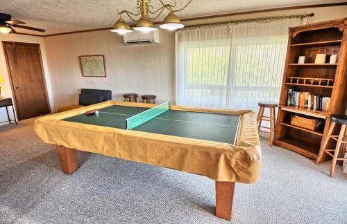1MMView-2Kings-HotTub-PoolTable-Arcade-Waterfall - Foto 4