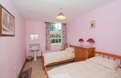 Makeney Chapel - Photo 10