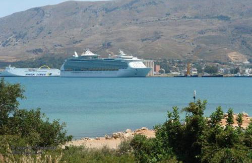 Sunrise Apartment - Photo 27