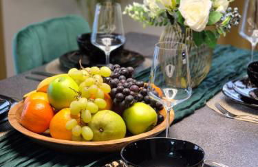 Luxsuite Still und Komfort 1 Balkon Grill TV-75 Zoll - Foto 5