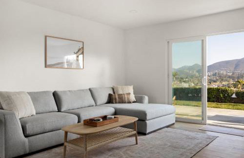 Modern Escape w Mountain Views, Walk to Lake, Golf, Resort, Dining - Foto 27