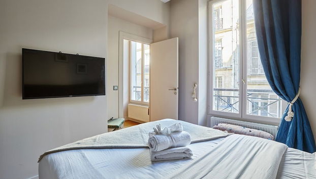 Superb Apartment Avenue Montaigne/saint Honore - Foto 4, Habitación