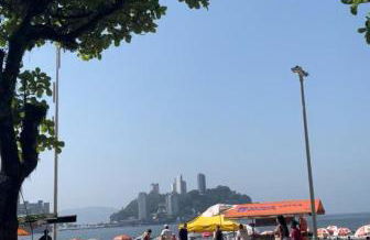 Apartamento mobiliado prédio frente ao mar - Foto 25