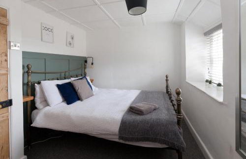 Hurst Cottage - A Cosy 2-Bedroom Cottage Escape in Dorset - Photo 5