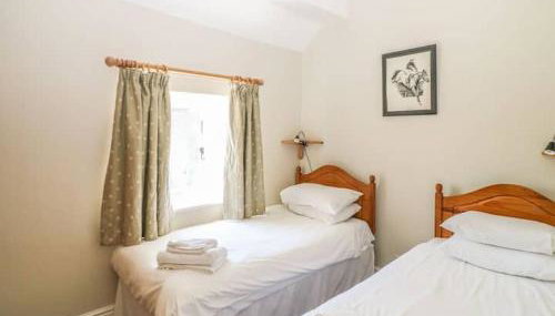 Wetton Barns Holiday Cottages - Foto 2