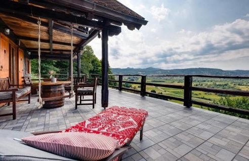 Beautiful Home In Samobor With Kitchen - Photo 19