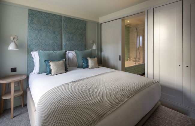 Abbey Strand Apartments, at Holyrood - Photo 5