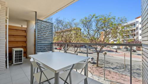 Hauzify I Apartament Mestral - Foto 5