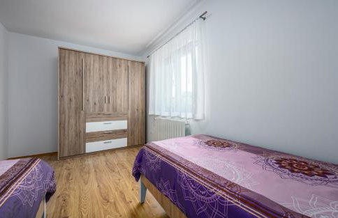 Villa Luna Tinjan, Pool and Wellness - Photo 24