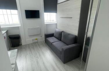 Seafront Studio Snug by the Sea - Sea Views - Foto 16