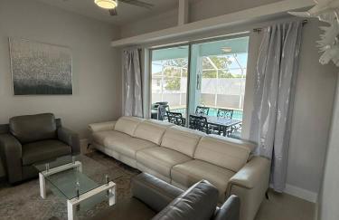 Villa Sunshine Elegant and Modern 4BR Pool House - Foto 46