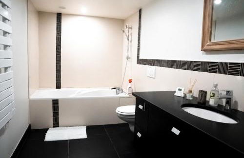 La Tanière de Belphégor - 4 chambres - Centre ville - Vue Rivière - Foto 12