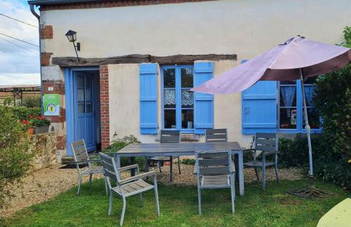 Charmant gîte rénové avec jardin, proche du Val de Loire et du Sancerrois, idéal pour familles - FR-1-590-33 - Photo 1