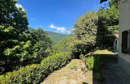 Casa con giardino e vista sulle montagne - Foto 10