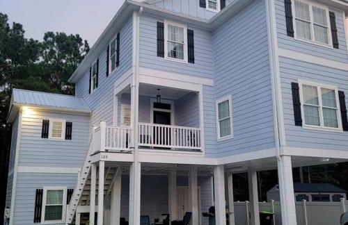 Dreamy Palms - Photo 1