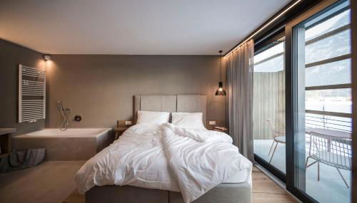 OVINA`s HAUS - Photo 5