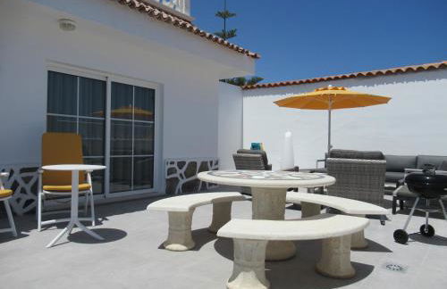 LAS ROSAS by RENTMEDANO Stunning luxury Chocolate Box villa with private heated pool & wifi - Foto 8