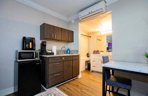 Lux Mins To Nascar HOF CDIA & Atrium Health - Foto 17