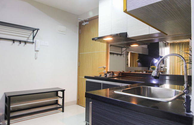 1BR with Extra Balcony The Oasis Cikarang Apartment - Photo 4