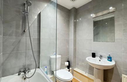 Stylish & Comfortable 2-Bedroom Flat in Bessacarr, Doncaster - Foto 36